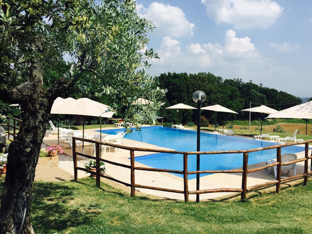 Agriturismo Nociquerceto Tarano Номер фото